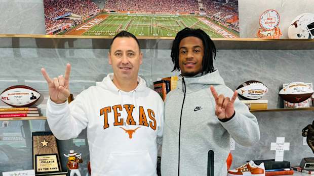 Isaiah Bond Steve Sarkisian